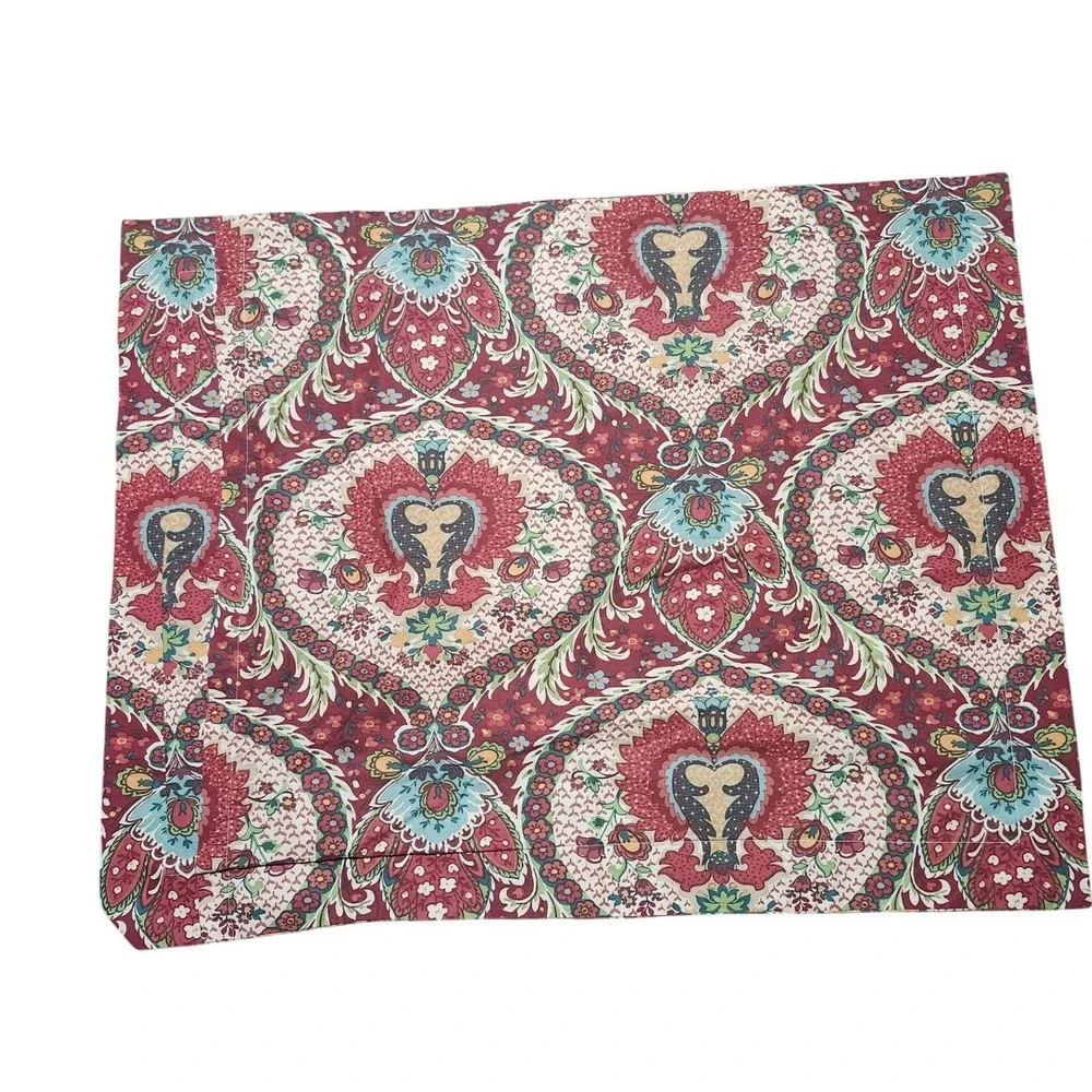 Pottery Barn Darcy Medallion Paisley Standard Pillow Sham Red Cotton 26x20‎